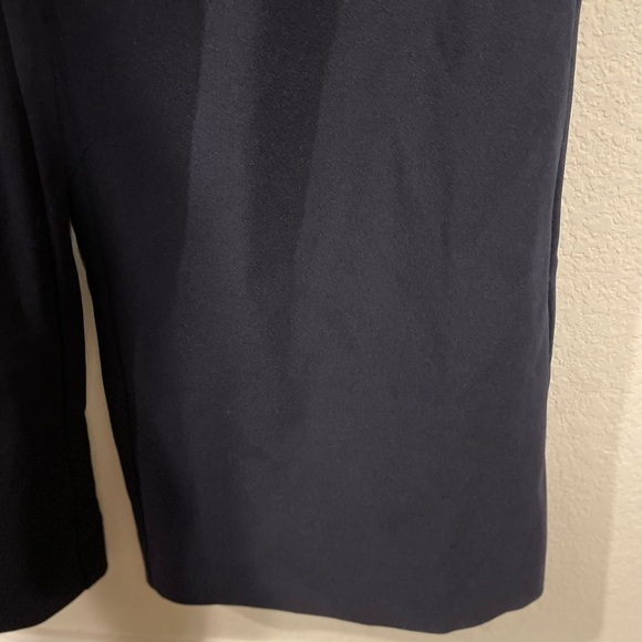 Tahari Women’s Jumpsuit Size 10 Blue Stretch Business Causal Academia Classic - Picture 9 of 17